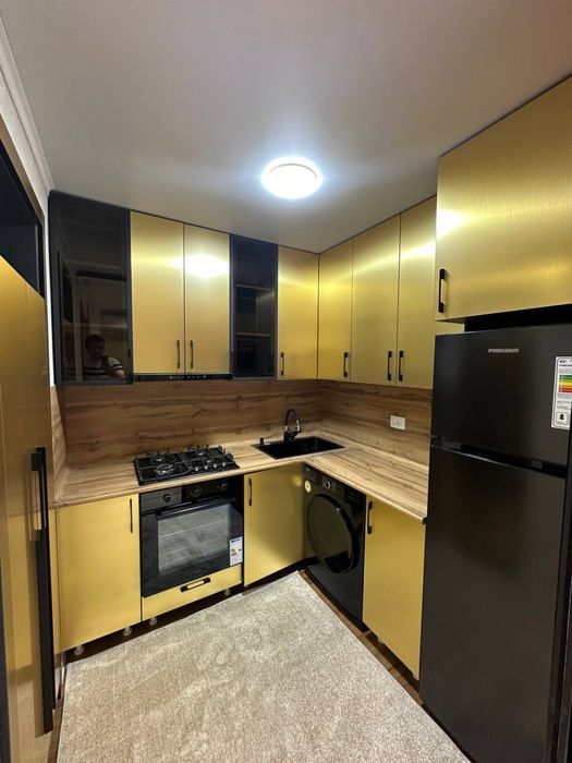 Продаю квартиру в Чиланзарском районе 2х комнатная  54 м2.