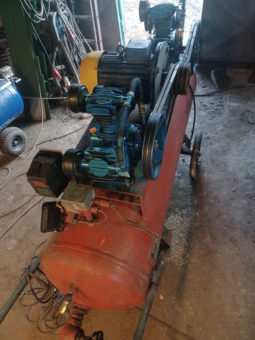 Compresor, butelia 300 litri, 380v