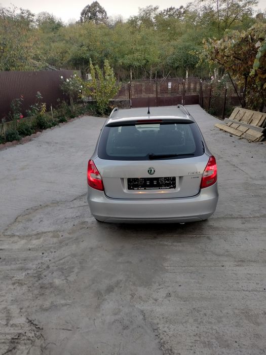 Vând Skoda Fabia 2 facelift euro 5 benzina