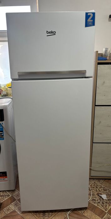 Продам срочно холодильник в отличном состоянии