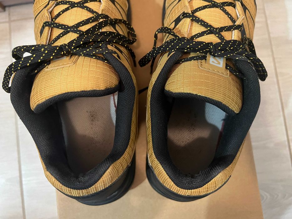 SALOMON мъжки туристически обувки номер 42