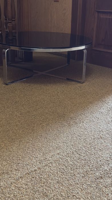 Стол круглый низкий