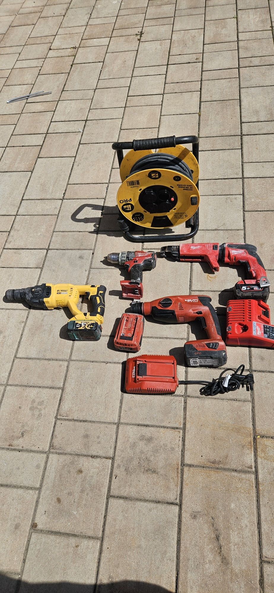 Milwaukee  rigips Hilti te 4