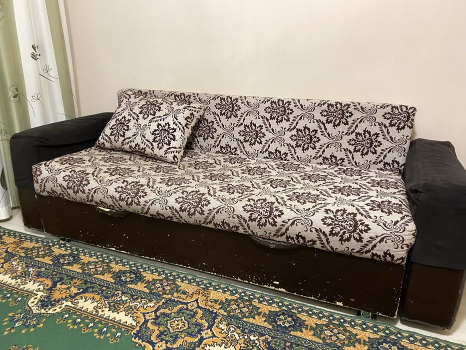 отдам диван бесплатно