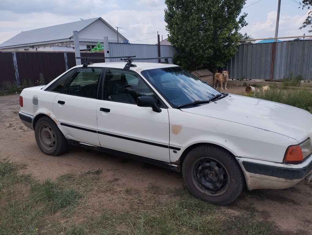 Продам Ауди 80 б4