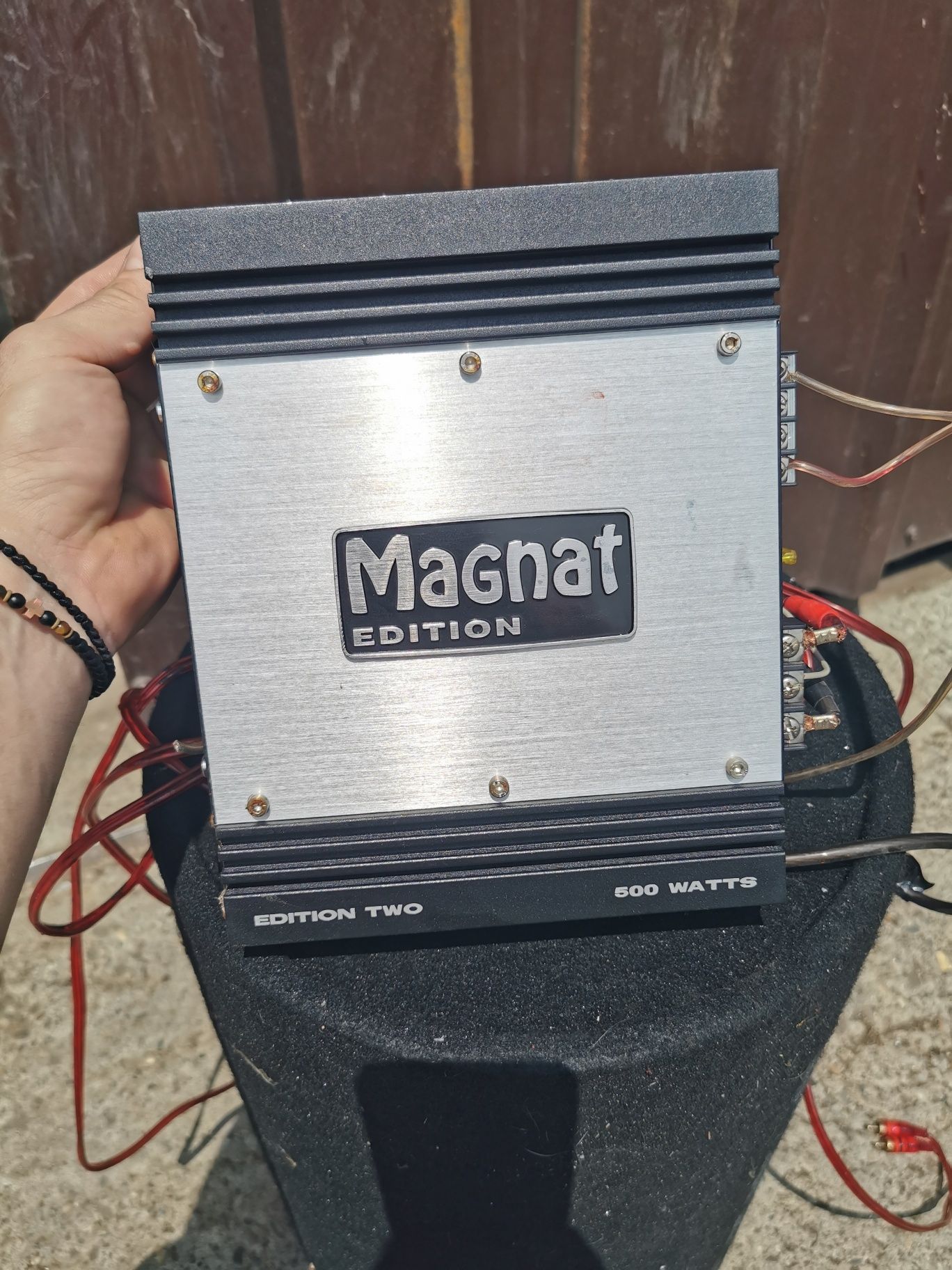 Stație Magnat +Subwoofer auto