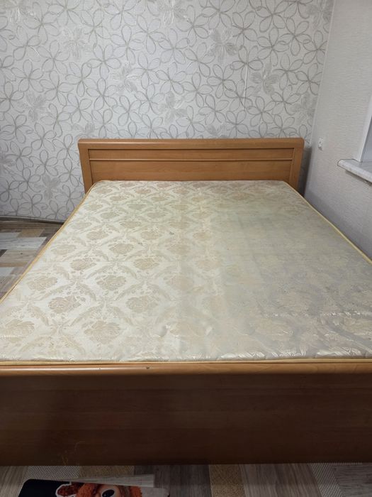 Продам кровать, шифонер,детский гарнитур