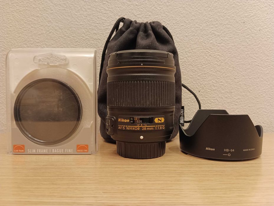 Объектив Nikon AF-S 28mm f/1.8 G