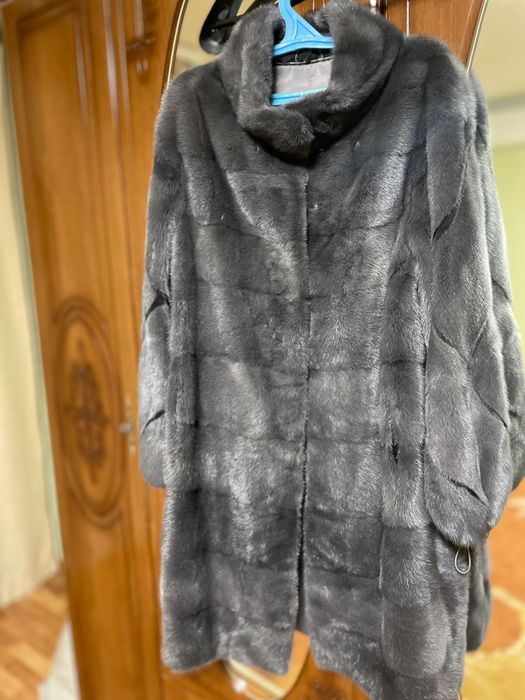 Норковая шуба, почти новая