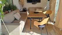 Set dinning Egensè 5 locuri, inclusa masa si 2 scaune