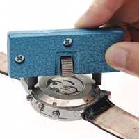 уред за развиване на капака на ръчен часовник два модела