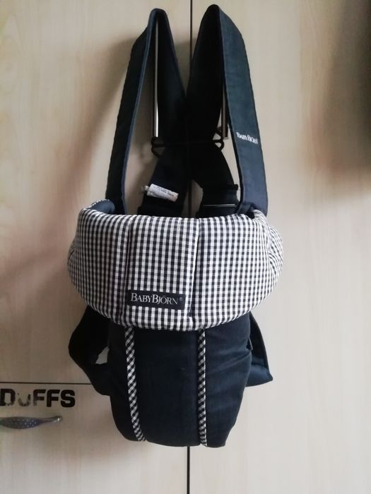 кенгуру за носене на бебе