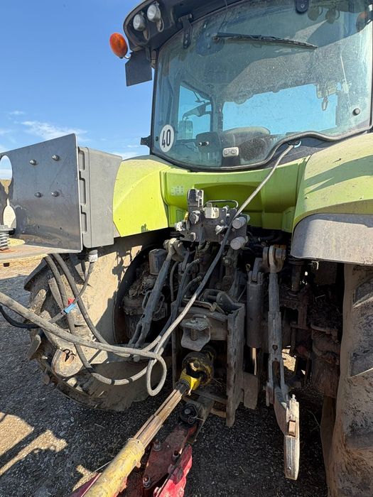 Vând tractor Claas arion 610
