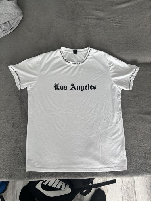 Тениски и екипи.