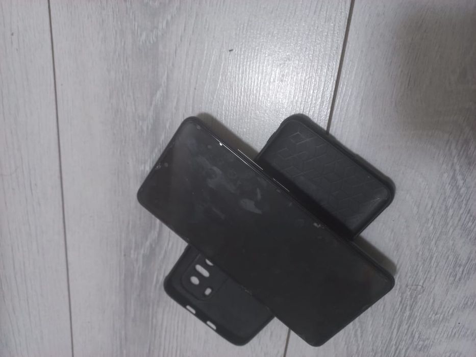 Продам xiaomi Mi 11i 8/256 gb идеал каробка есть
