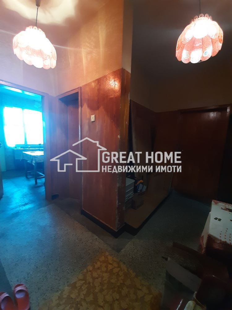 Продава се Многостаен апартамент в Търговище, Център - 103 кв.м за 837 €/кв.м - Снимка #8