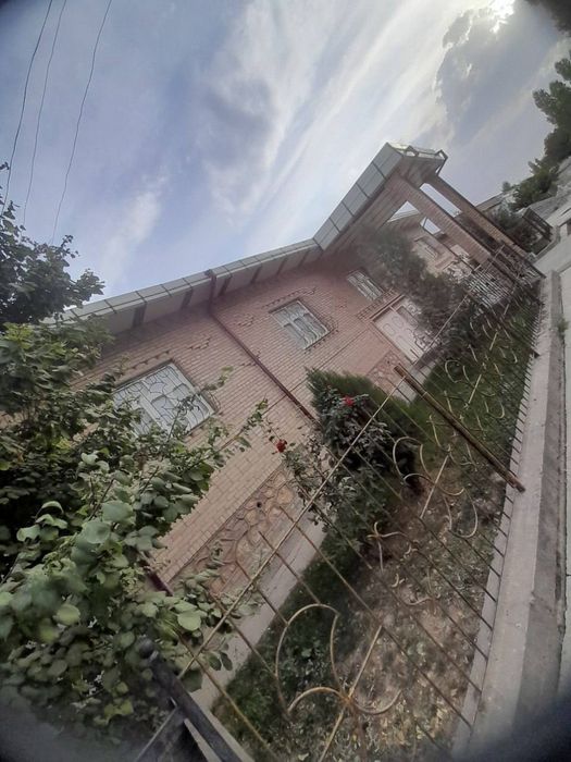 Hovli sotiladi 95 000 dollorga