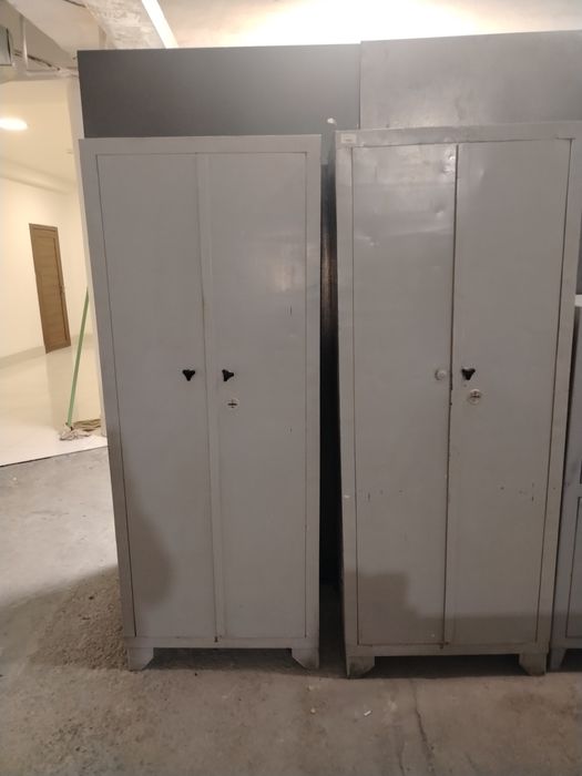 Продам металлический сейф