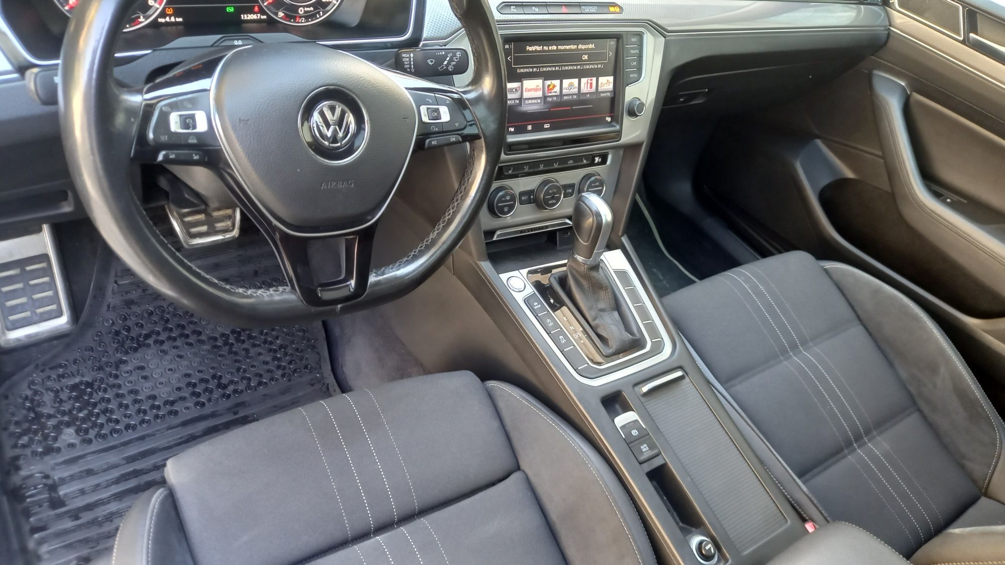 Vw passat b8 alltrack,4x4, automat,foarte ușor avariat, lovit