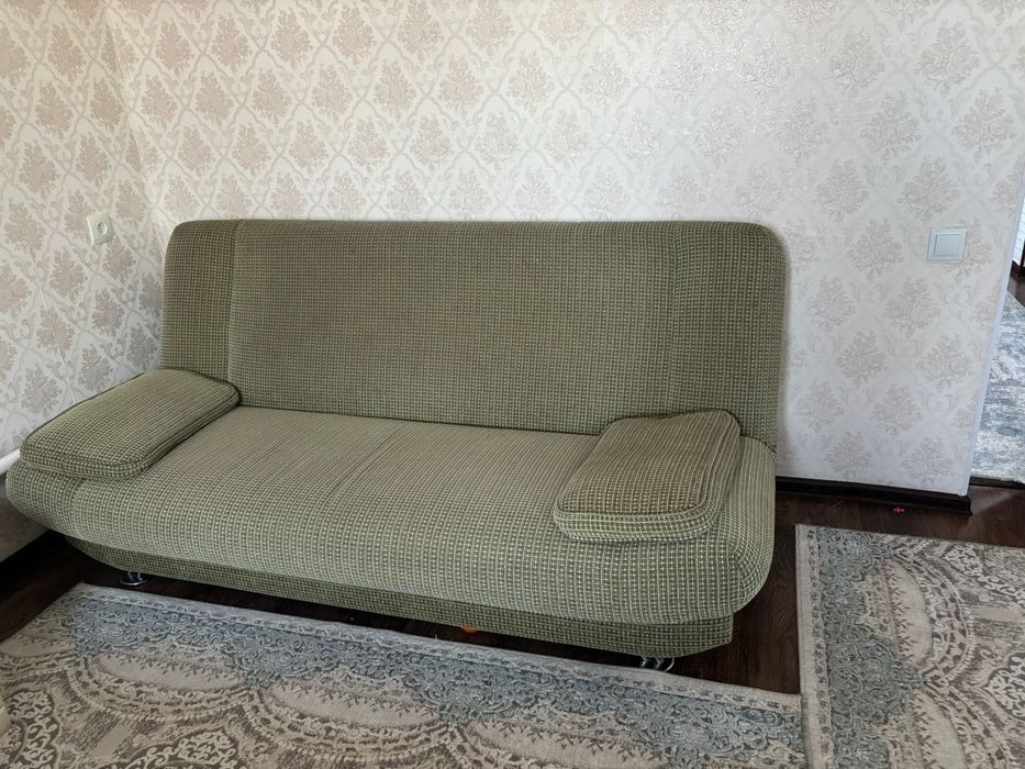 Продам диван хорошем состоянии