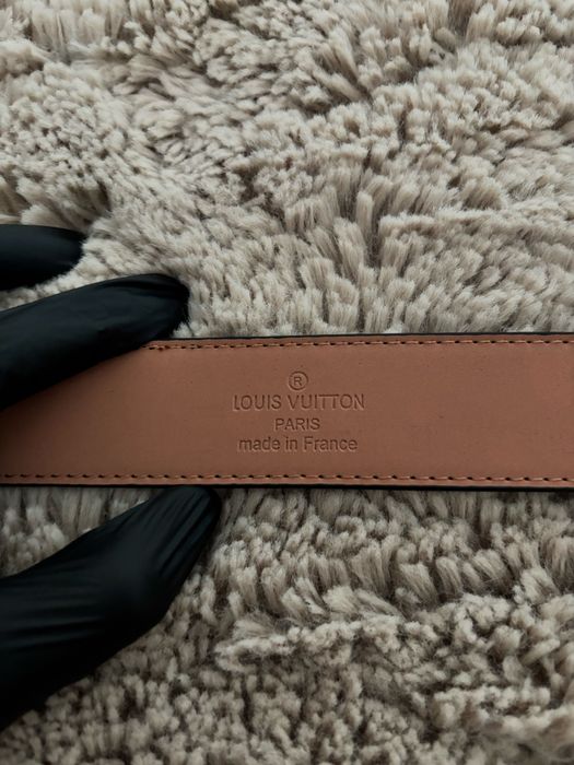 curea lv neagra.