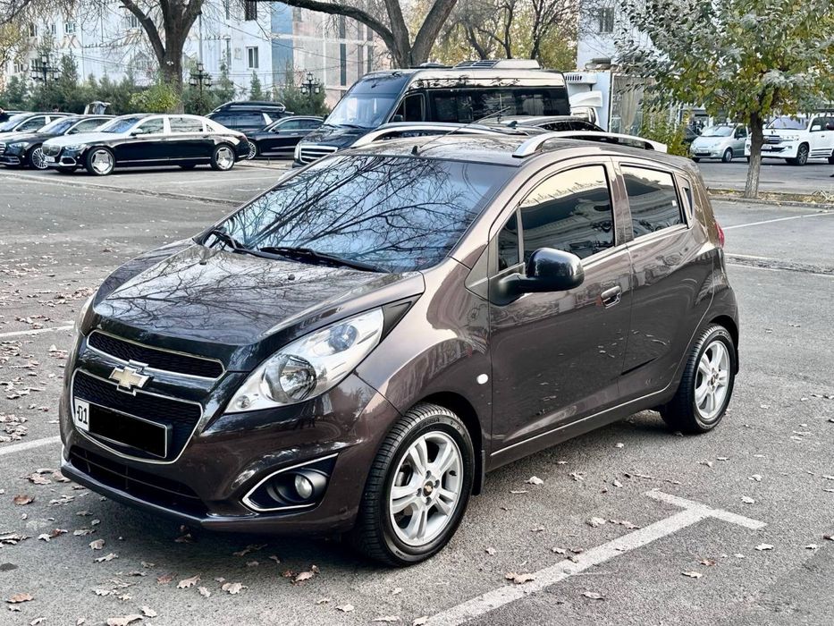 Продаю спарк чоко