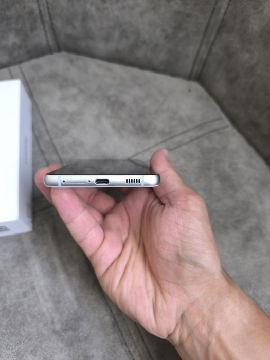 Samsung S21 fe 5g 6/128gb