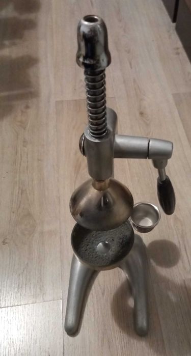 Професионална Цитрус преса  maskot за сокове  цена по-споразумени