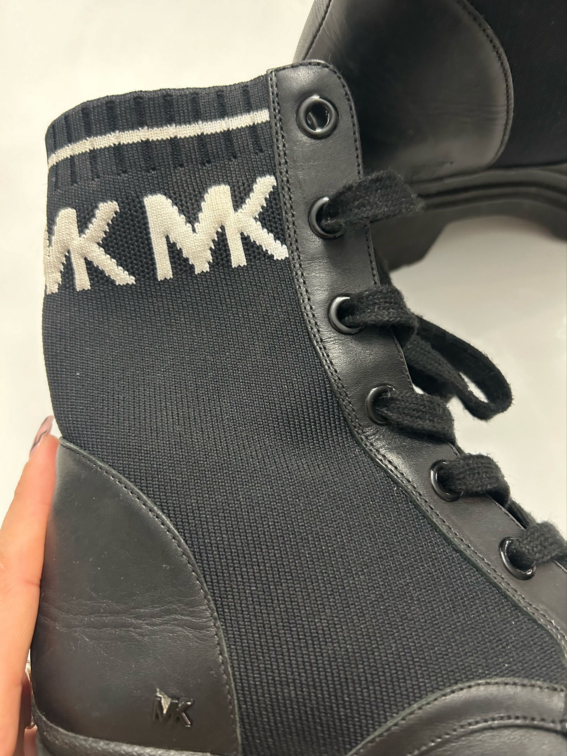 Боти Michael Kors