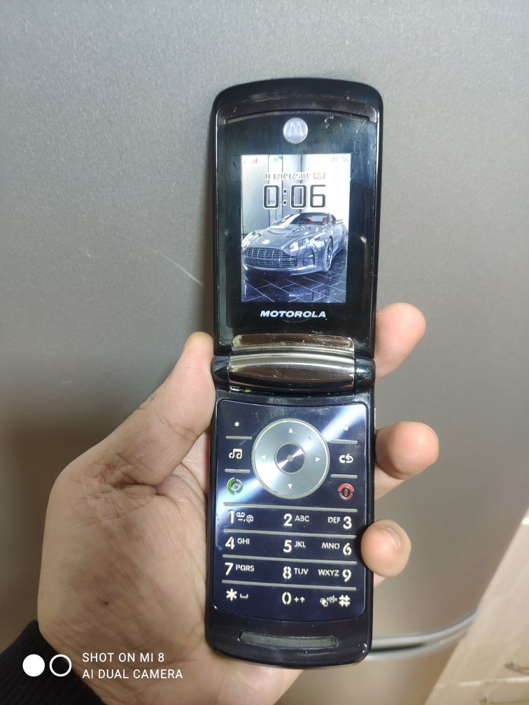 Motorola v9(CDMA)