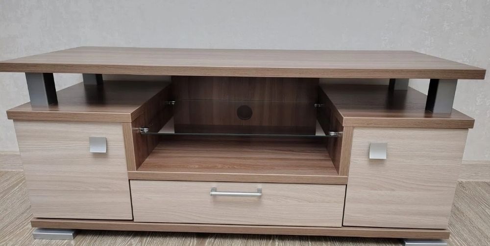 Продаётся ТВ тумба