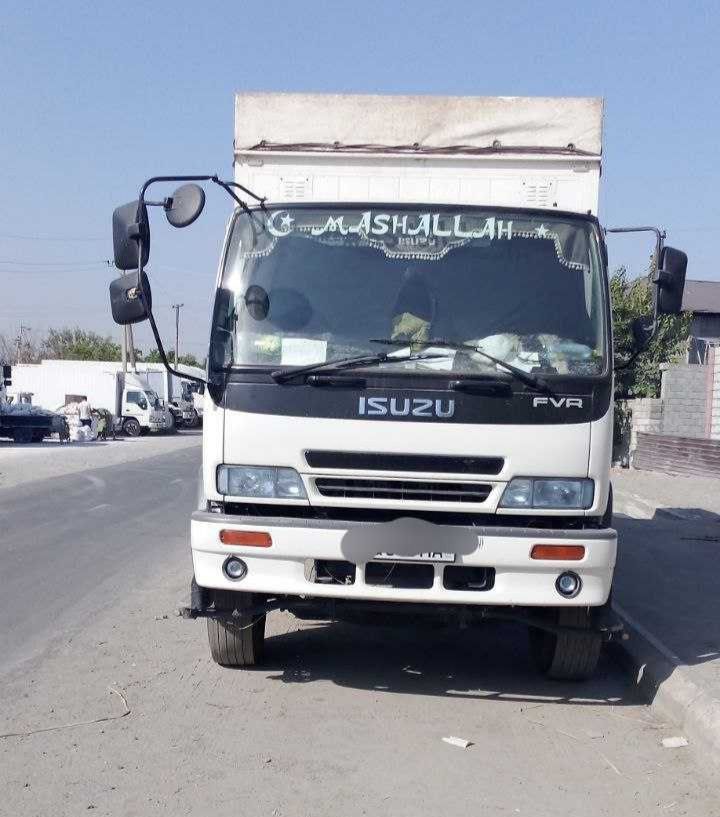 Isuzu 2020 yilda ishlab chiqarilgan holati yaqshi