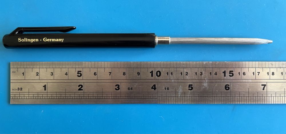 Victorinox,Fisher,Olight,Maglite,Leatherman,Solingen,EDC.