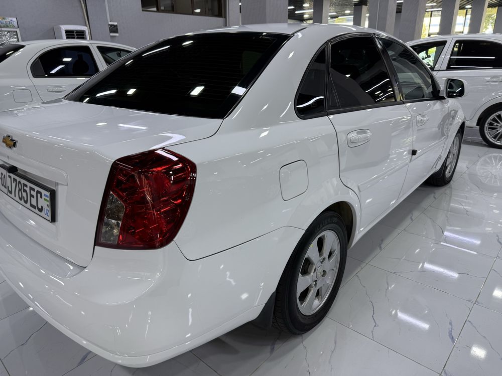 Джентра 3 позиция  Автомат