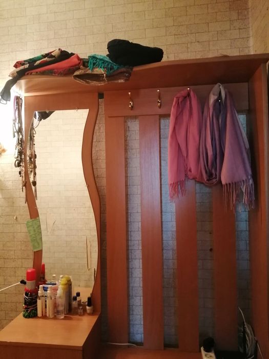 Продам прихожку в отличном состоянии, цена10000ээ0ээокончательно