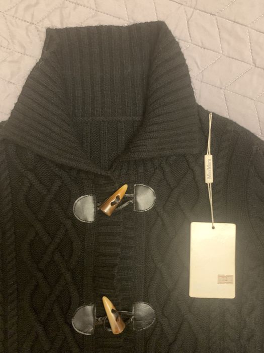 Черный вязаный кардиган кофта с застежками-пуговицами. MaxMara