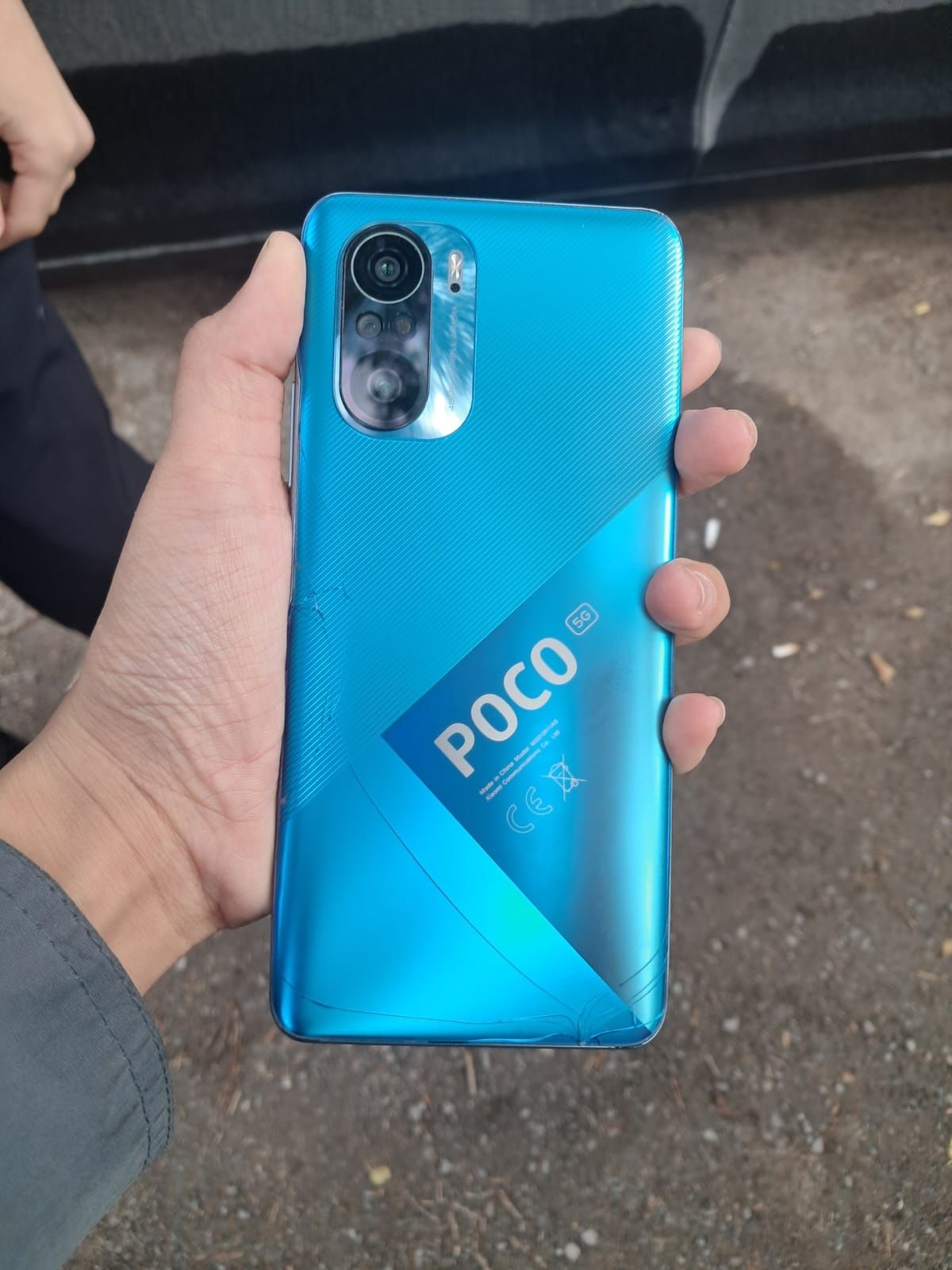 В продаже poco F3