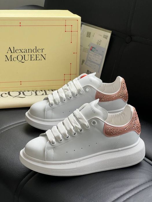Adidasi Alexander Mcqueen noi