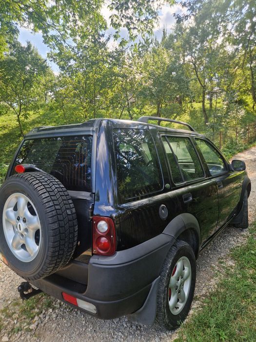 Vând Land Rover Freelander td4
