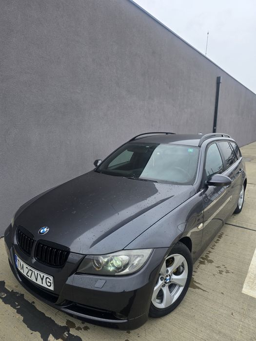 BMW 320d Seria 3 E91 Automat / Navigatie / Recaro / Xenon / m47