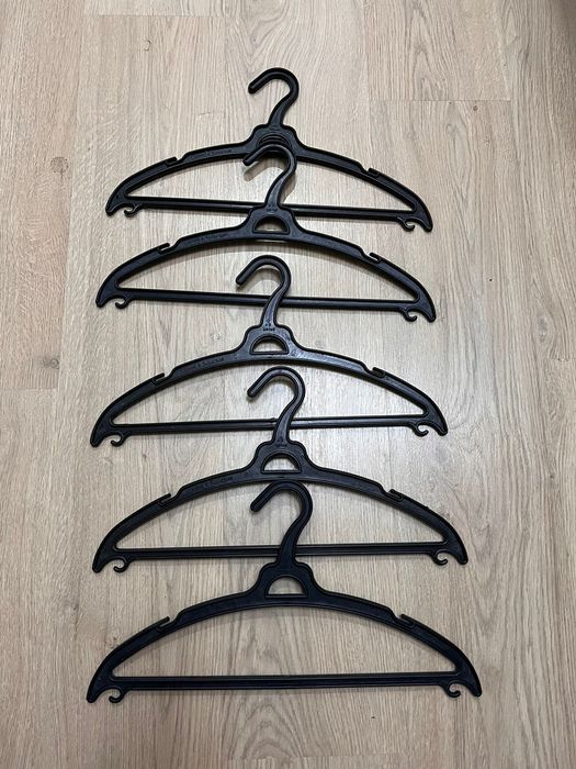 Набор вешалок 10 шт