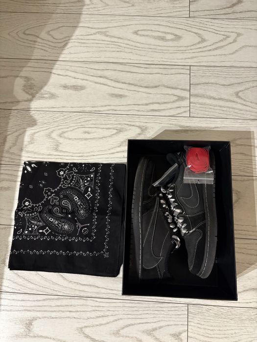 Jordan 1 Retro Low OG SP Travis Scott Black Phantom