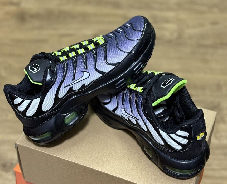 Adidasi superbi pentru bărbați