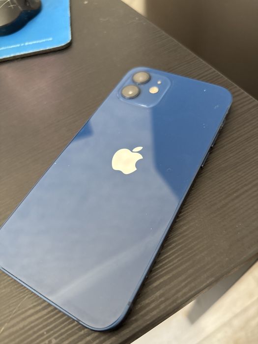 Iphon 12 в отличном состоянии