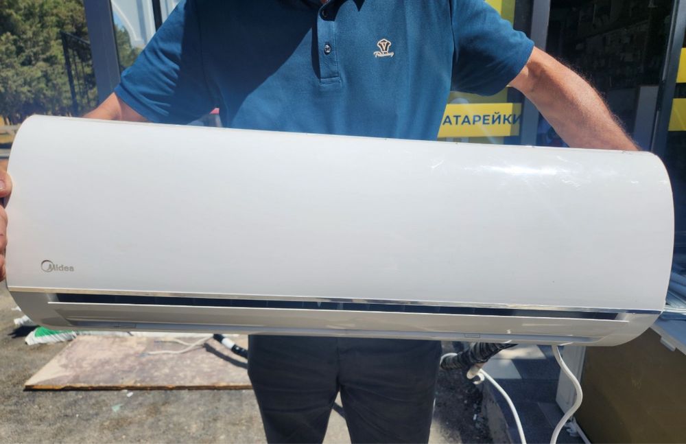Кондиционер Midea 12 он-оф