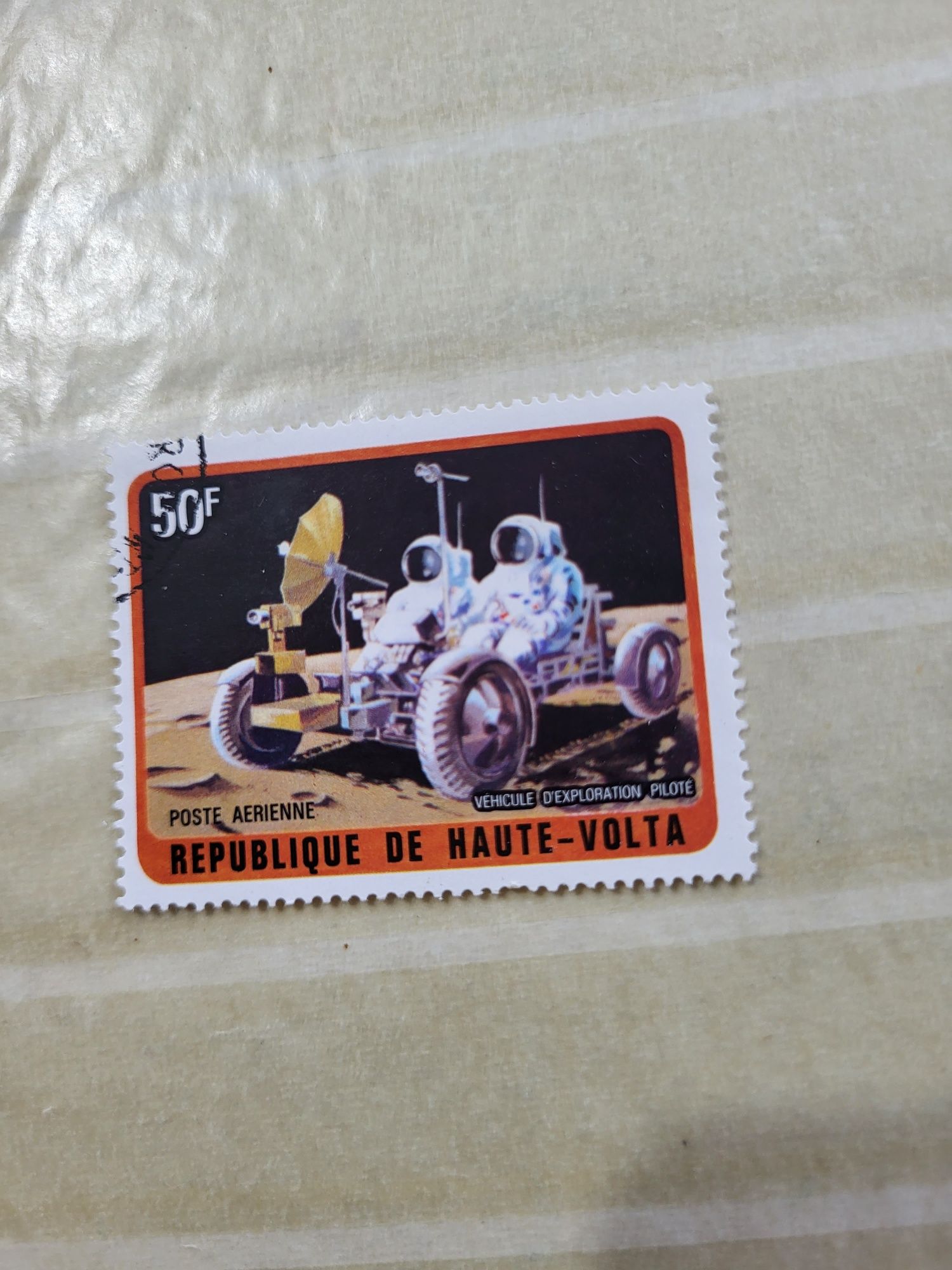 Serie timbre spațiale