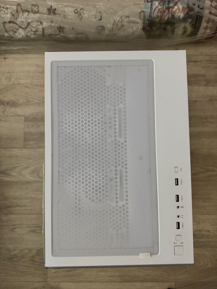 Продам корпус от Huntkey