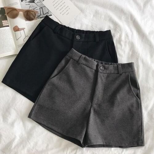 Шорты зимние черного цвета