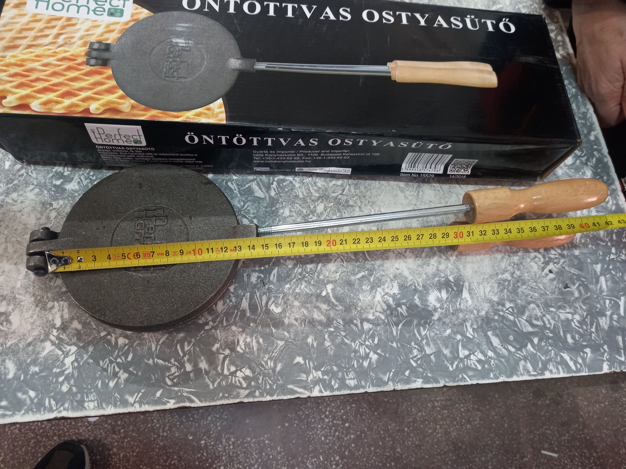 Presă pentru sărățele 13 cm fontă pyră Promo 89 lei
