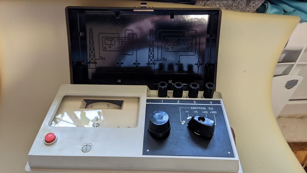 Измеритель заземления и сопротивление М-416